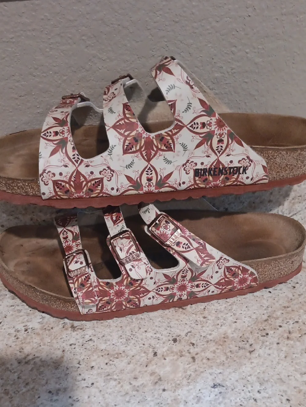 Birkenstock Forida Fresh Triple-Strap Sandals - Picture 5 of 9